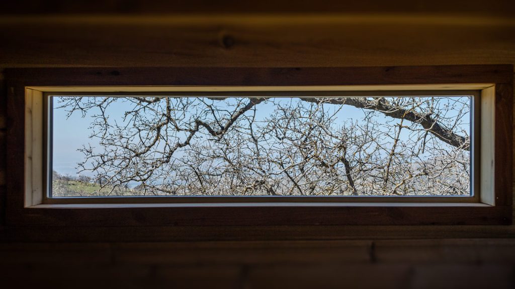 sauna-window-01